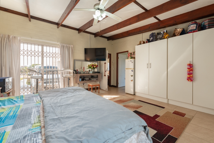 2 Bedroom Property for Sale in Bettys Bay Western Cape